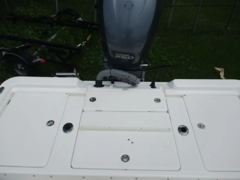 Slide: The Image of 2007 Century 2202 boat deck with Yamaha 250 outboard motor. - 5