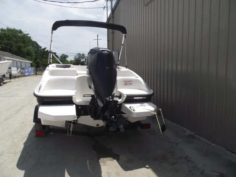 Slide: The Image of 2025 Bayliner Element E16 boat, rear view. - 3