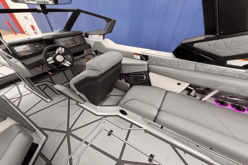 Slide: The Image of Nautique Super Air Nautique G25 Paragon 2026 - 24