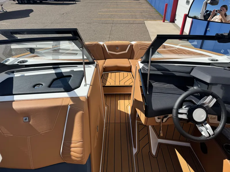 Slide: The Image of Nautique Super Air Nautique G23 2026 - 44