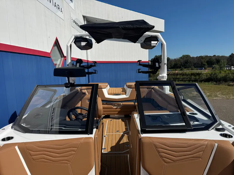 Slide: The Image of Nautique Super Air Nautique G23 2026 - 57