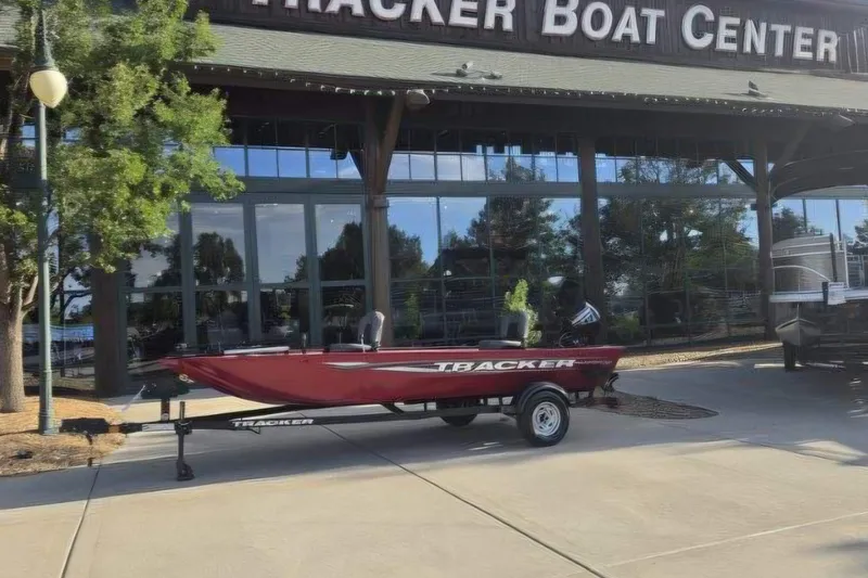 The Image of 2025 Tracker Panfish 17 boat displayed outside Tracker Boat Center. - 0