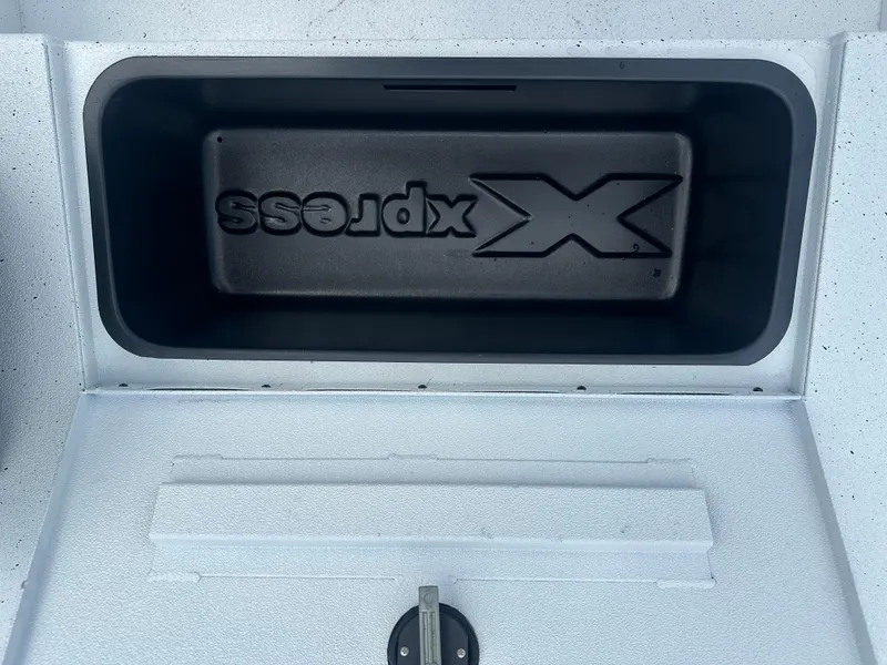 Slide: The Image of Xpress SW20B 2025 - 18