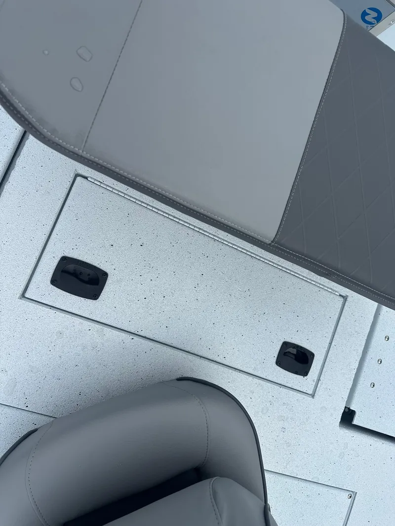 Slide: The Image of Xpress SW20B 2025 - 33