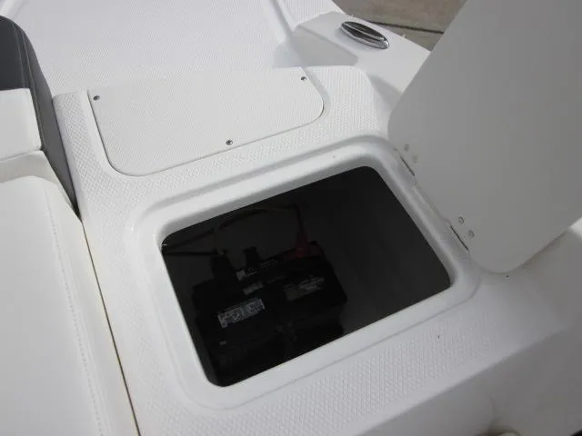 Slide: The Image of Chaparral 19 SSi OB 2025 - 19