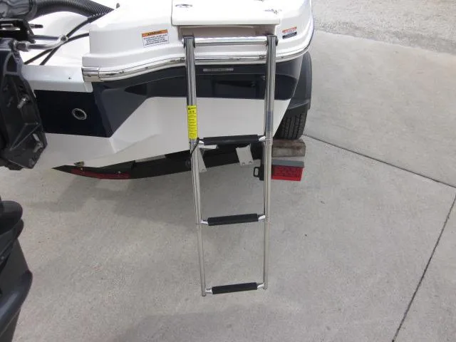 Slide: The Image of Chaparral 19 SSi OB 2025 - 25