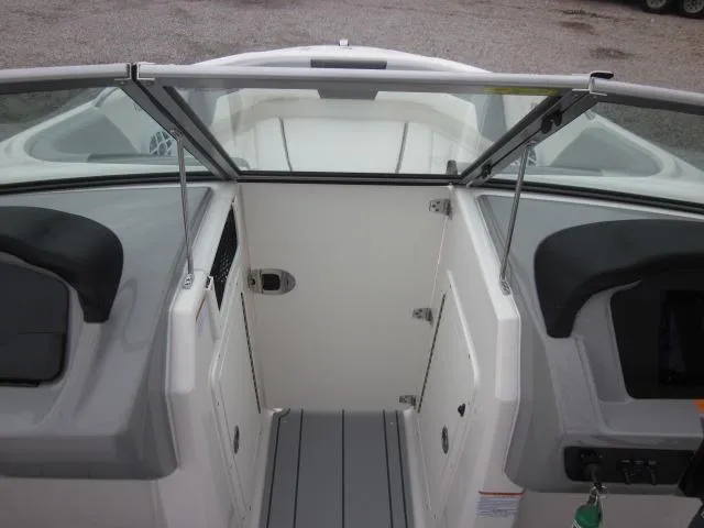 Slide: The Image of Chaparral 21 SSi OB 2025 - 16