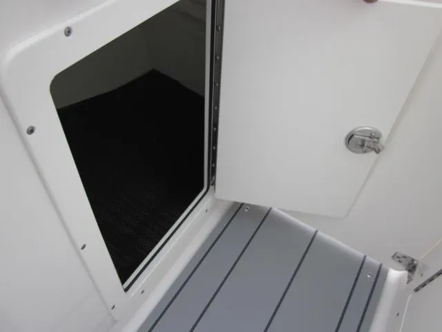 Slide: The Image of Chaparral 21 SSi OB 2025 - 17