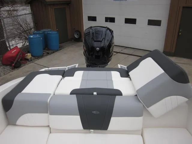 Slide: The Image of Chaparral 21 SSi OB 2025 - 28