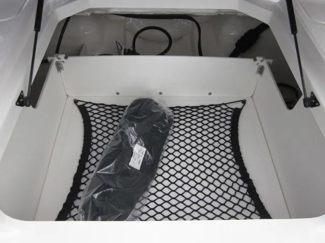 Slide: The Image of Chaparral 21 SSi OB 2025 - 29