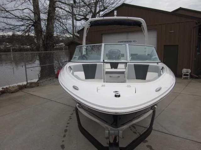 Slide: The Image of Chaparral 21 SSi OB 2025 - 9