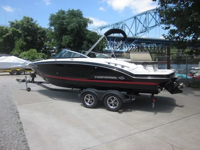 Slide: The Image of Chaparral 237 SSX 2019 - 3