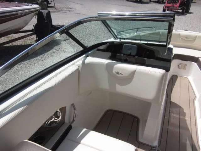 Slide: The Image of Chaparral 237 SSX 2019 - 34