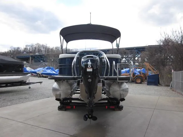 Slide: The Image of Sylvan Mirage X3 2025 - 4