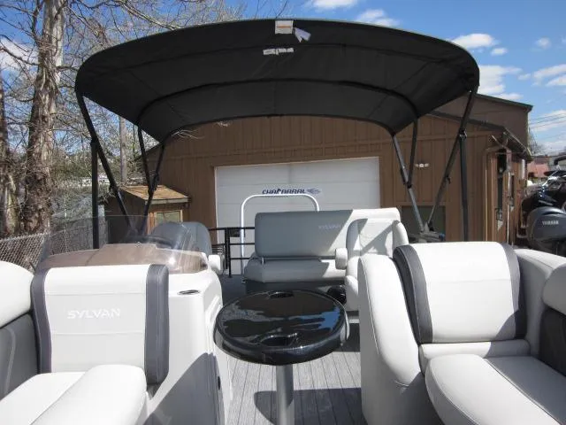 Slide: The Image of Sylvan Mirage 8520 CLZ DH 2025 - 9