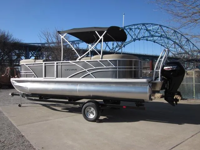 Slide: The Image of Sylvan Mirage 822 LZ 2025 - 3