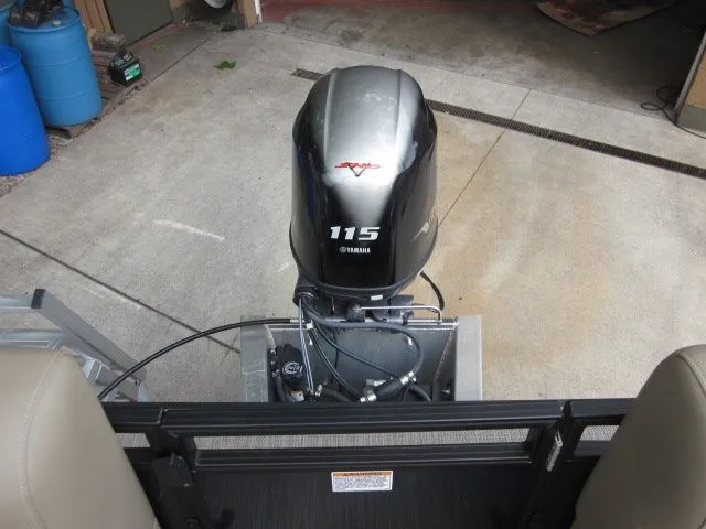 Slide: The Image of Starcraft LX 22 R 2024 - 19