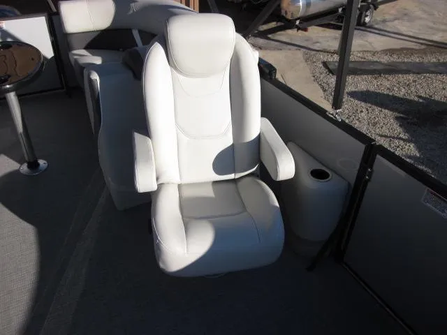 Slide: The Image of Sylvan Mirage X1 2025 - 16