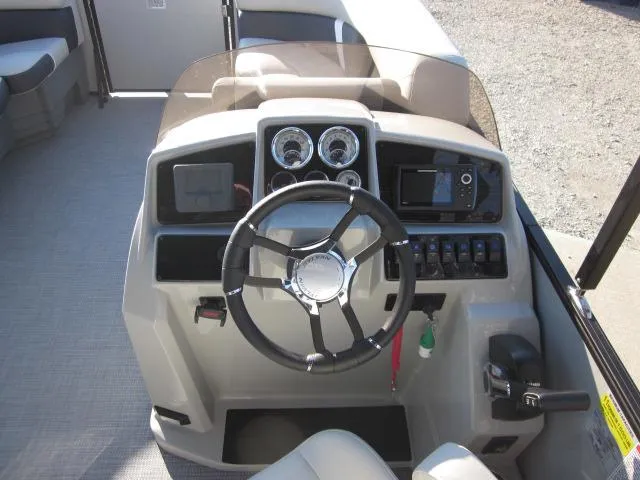 Slide: The Image of Sylvan Mirage X1 2025 - 17