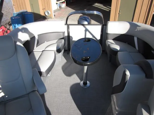 Slide: The Image of Sylvan Mirage X1 2025 - 18