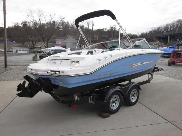 Slide: The Image of Chaparral 21 SSi Ski & Fish 2024 - 5