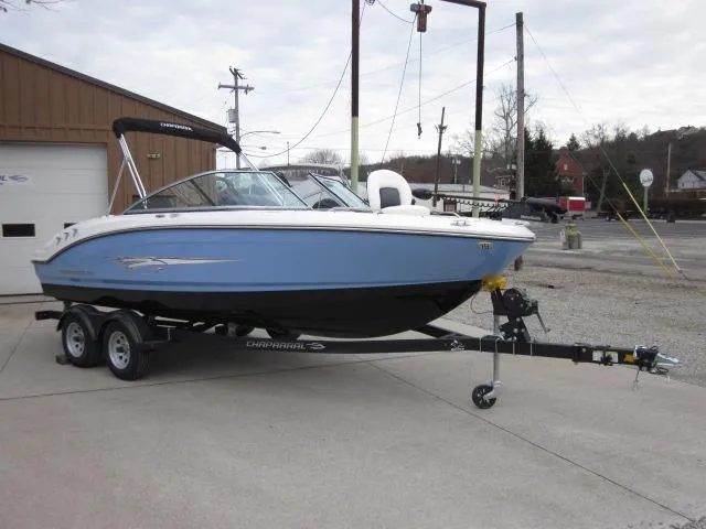 Slide: The Image of Chaparral 21 SSi Ski & Fish 2024 - 7