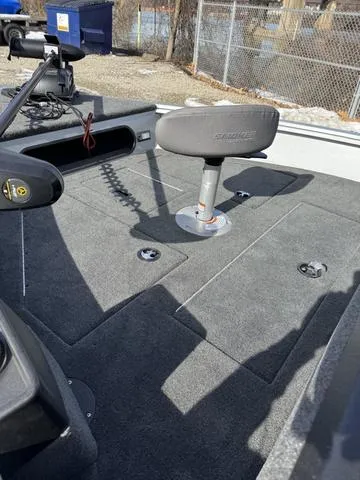 Slide: The Image of Smoker Craft Excursion 176 DC 2024 - 15