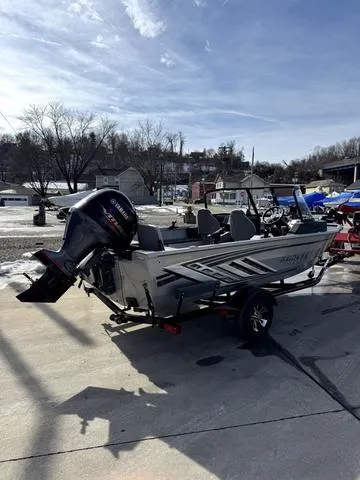 Slide: The Image of Smoker Craft Excursion 176 DC 2024 - 4