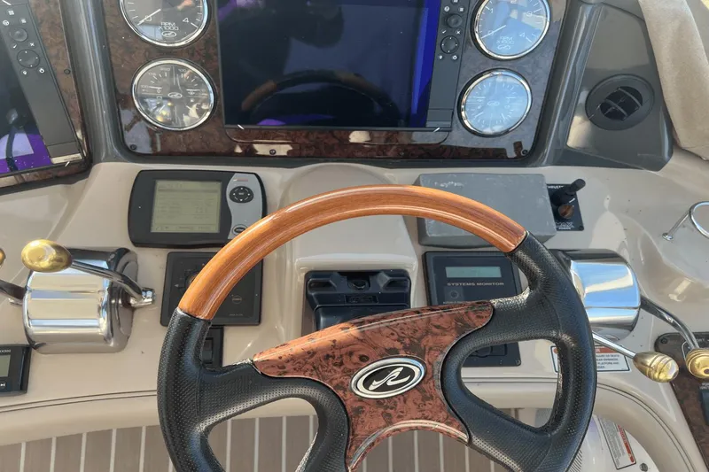 Slide: The Image of Sea Ray 500 Sundancer 2003 - 16