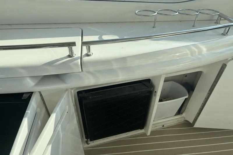 Slide: The Image of Sea Ray 500 Sundancer 2003 - 29