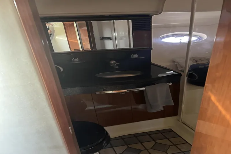 Slide: The Image of Sea Ray 500 Sundancer 2003 - 42