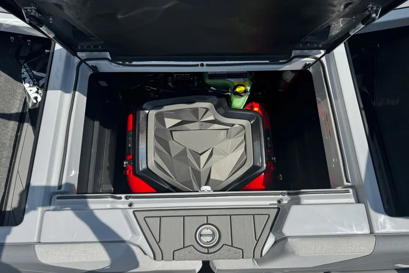 Slide: The Image of Nautique Super Air Nautique GS24 2026 - 11