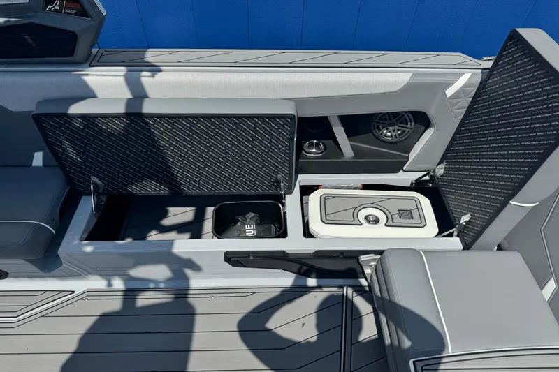Slide: The Image of Nautique Super Air Nautique GS24 2026 - 19