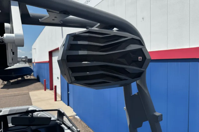 Slide: The Image of Nautique Super Air Nautique GS24 2026 - 22