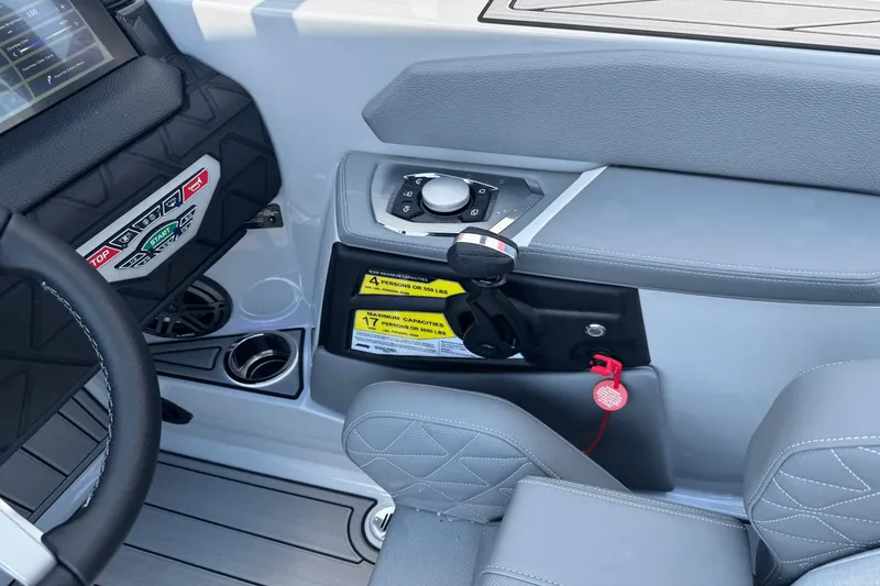 Slide: The Image of Nautique Super Air Nautique GS24 2026 - 34