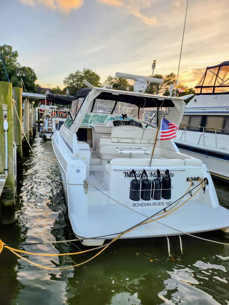 Slide: The Image of Trojan 400 Express Yacht 2000 - 2