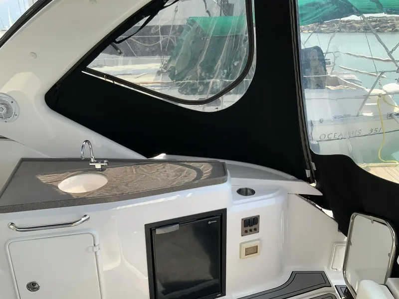 Slide: The Image of Regal 3360 Window Express 2009 - 10