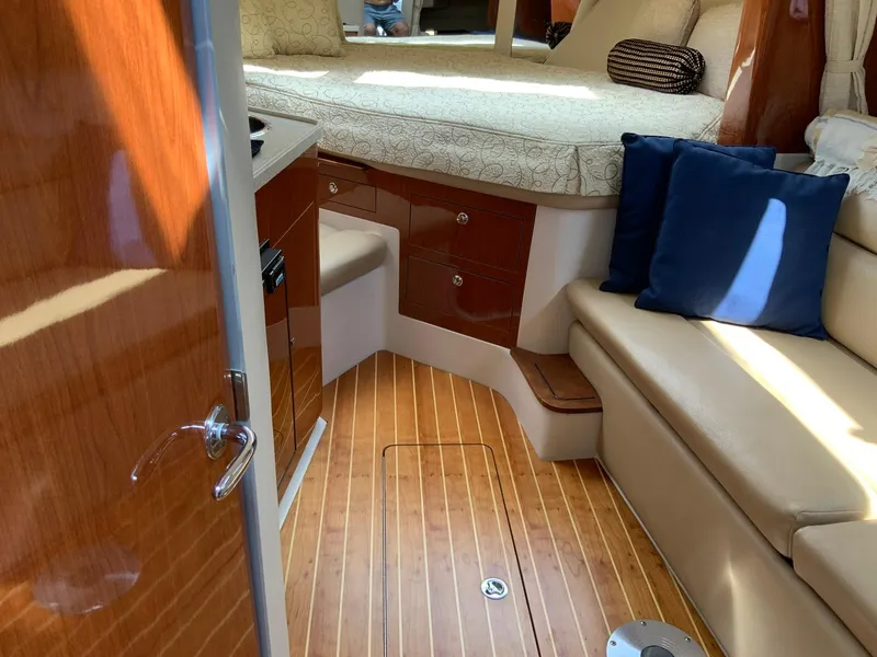 Slide: The Image of Regal 3360 Window Express 2009 - 17