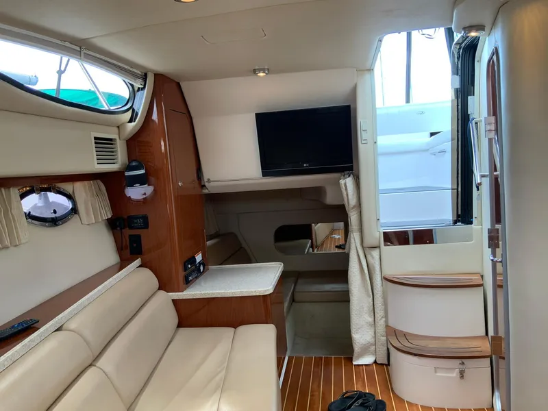 Slide: The Image of Regal 3360 Window Express 2009 - 22