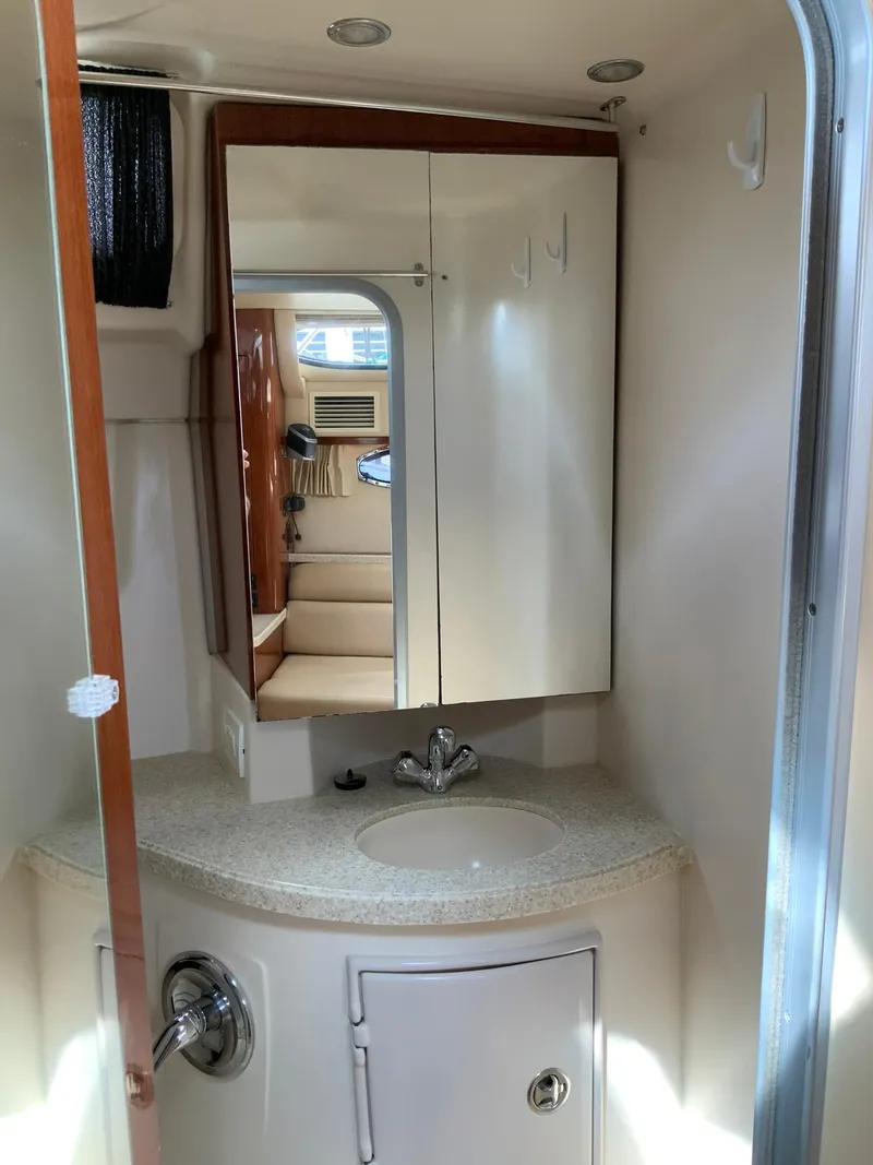 Slide: The Image of Regal 3360 Window Express 2009 - 28