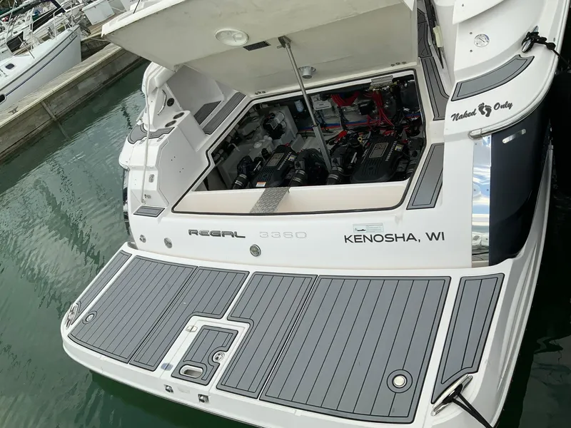 Slide: The Image of Regal 3360 Window Express 2009 - 52