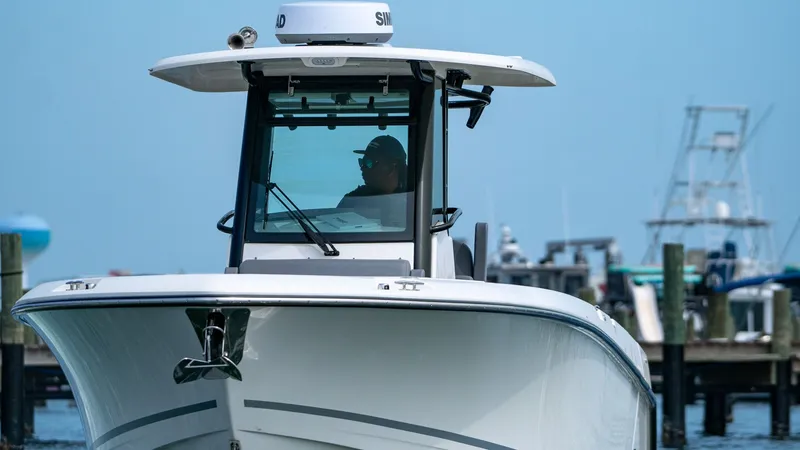Slide: The Image of Boston Whaler 280 Outrage 2026 - 14