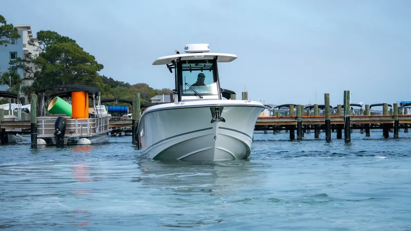 Slide: The Image of Boston Whaler 280 Outrage 2026 - 5