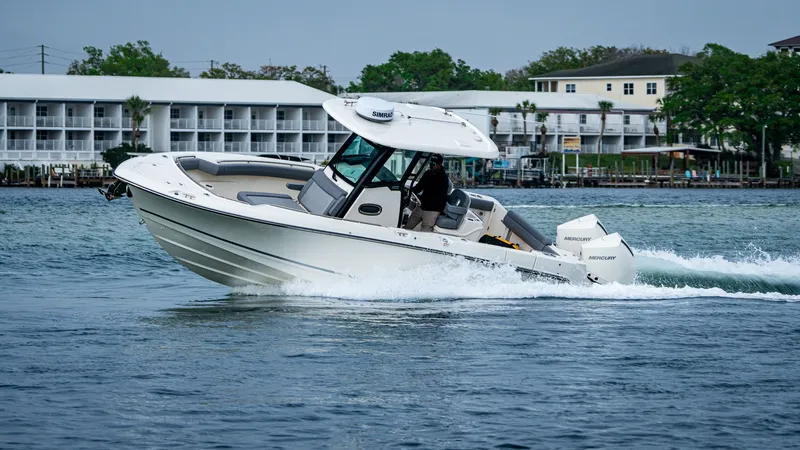 Slide: The Image of Boston Whaler 280 Outrage 2026 - 8