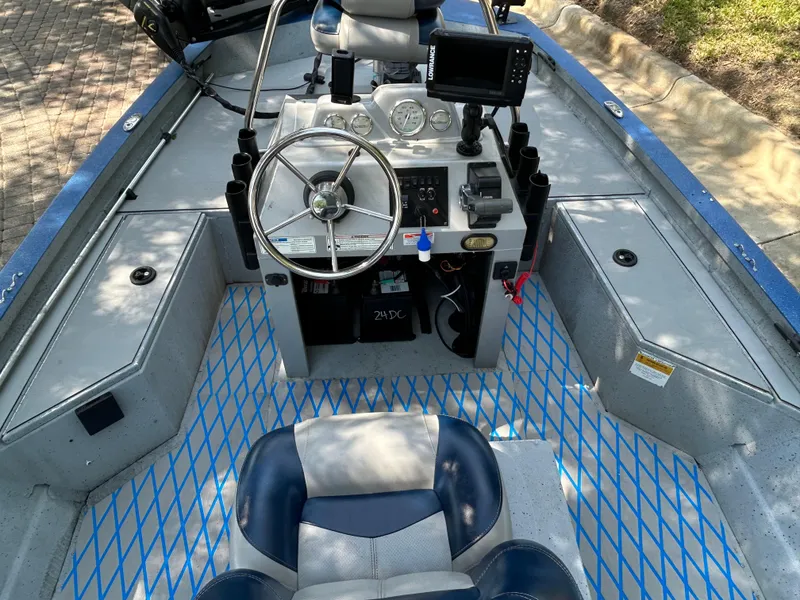 Slide: The Image of G3 Bay 20 DLX Tunnel 2017 - 70