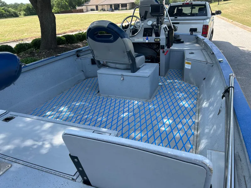 Slide: The Image of G3 Bay 20 DLX Tunnel 2017 - 84