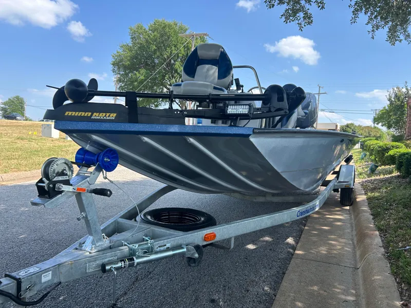 Slide: The Image of G3 Bay 20 DLX Tunnel 2017 - 90