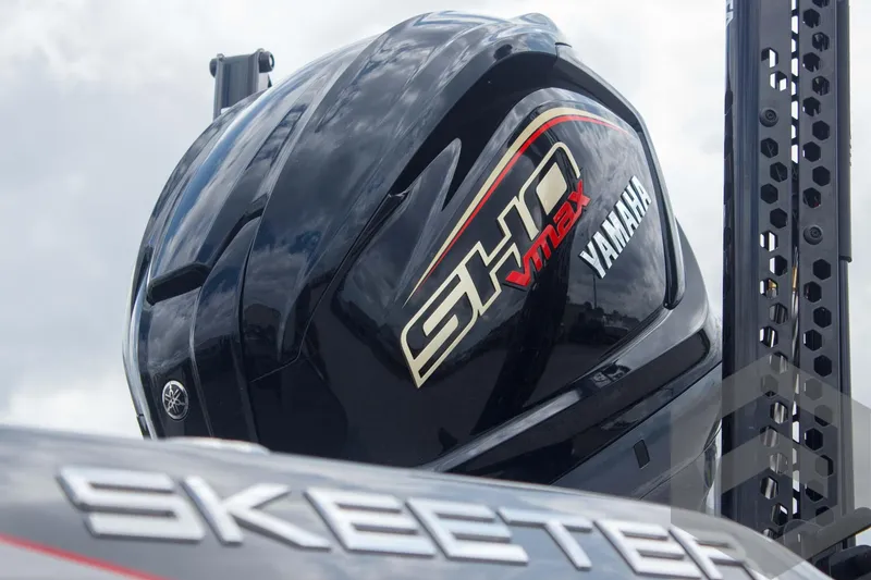 Slide: The Image of 2025 Skeeter ZXR 21 with Yamaha SHO VMAX engine, close-up view. - 11