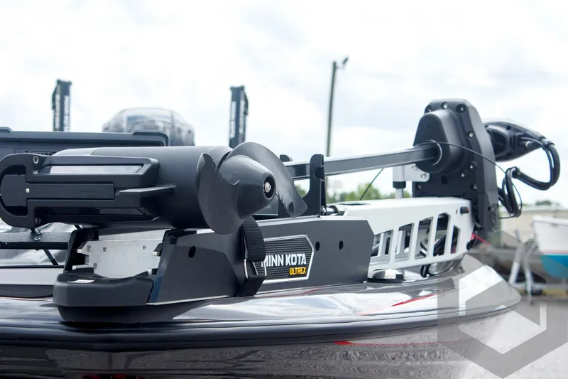 Slide: The Image of 2025 Skeeter ZXR 21 boat with Minn Kota Ultrex trolling motor on deck. - 18