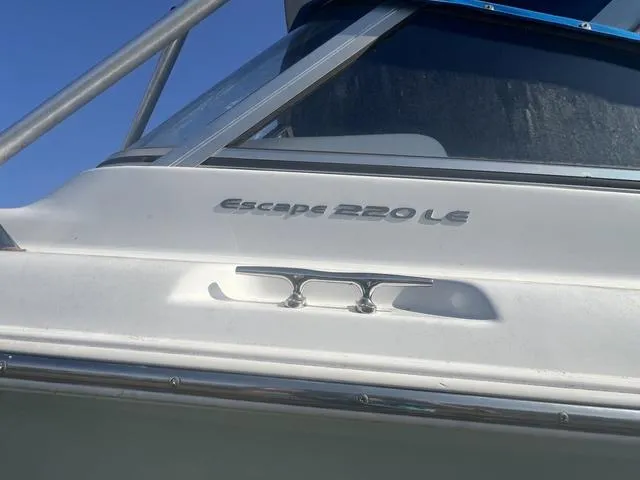 Slide: The Image of Sea Hunt Escape Series 220 LE 2012 - 7